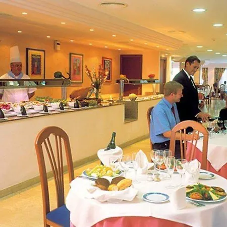 Classic, Solo Adultos Hotel